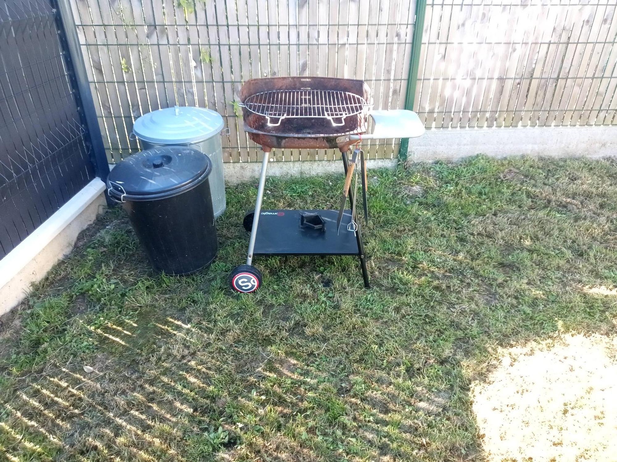Meuble De Tourisme Classe 3 Etoiles Le Ptit Coin De Soleil - Saint Ciers D'Abzac 외부 사진