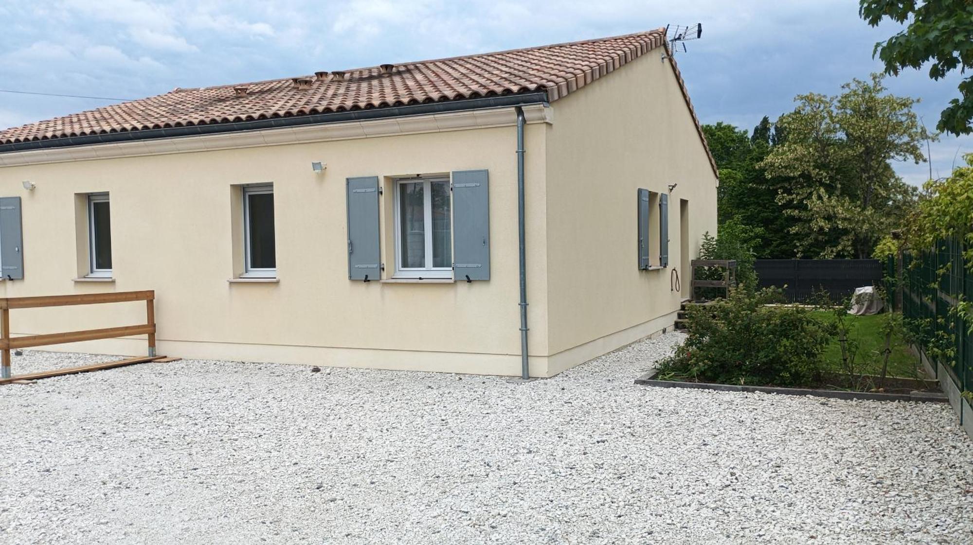 Meuble De Tourisme Classe 3 Etoiles Le Ptit Coin De Soleil - Saint Ciers D'Abzac 외부 사진